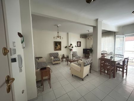 Ενοικίαση κατοικίας, 74 τ.μ., Νεάπολη, 530 € - Photo 4