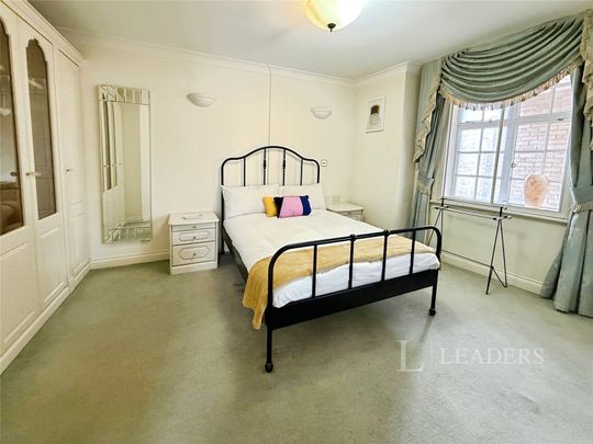 1 bedroom apartment to rent Provincial House, 84 Canute Road, Southampton, SO14 - Photo 1