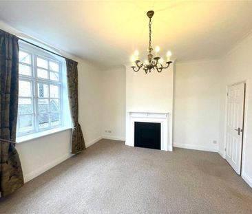 3 bedroom apartment to rent - Photo 3