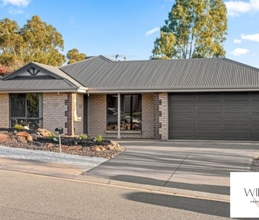 Spacious Four Bedroom Family Home in a Quiet Location - Photo 4