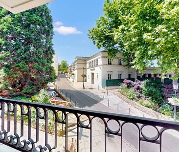 Location appartement 2 pièces, 45.87m², Le Plessis-Robinson - Photo 2