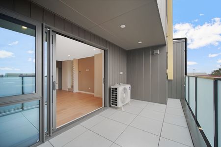 Close to everywhere. - Photo 3