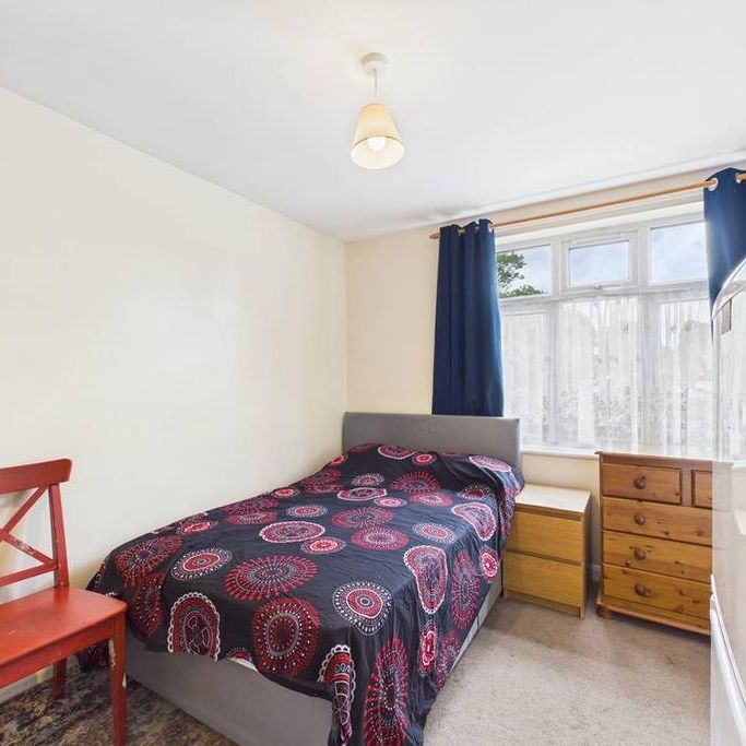 8 bedroom house share to rent - Photo 1