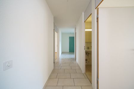 Lichtdurchflutetes Wohnparadies in Arlesheim – Ihr neues Zuhause ab Juli 2025 - Foto 2