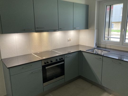 Av. Léopold-Robert 148a - apartment on the ground floor West - Photo 1