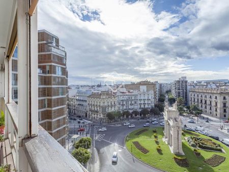 Valencia, Valencian Community 46004 - Photo 4
