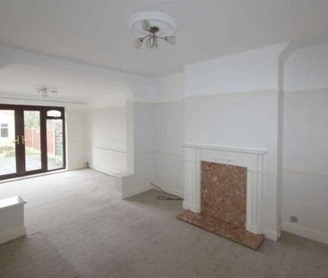 Royston Avenue, Southend On Sea, SS2 - Photo 1