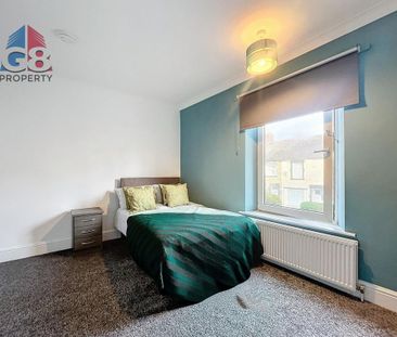 4 bedroom house share to rent - Photo 3