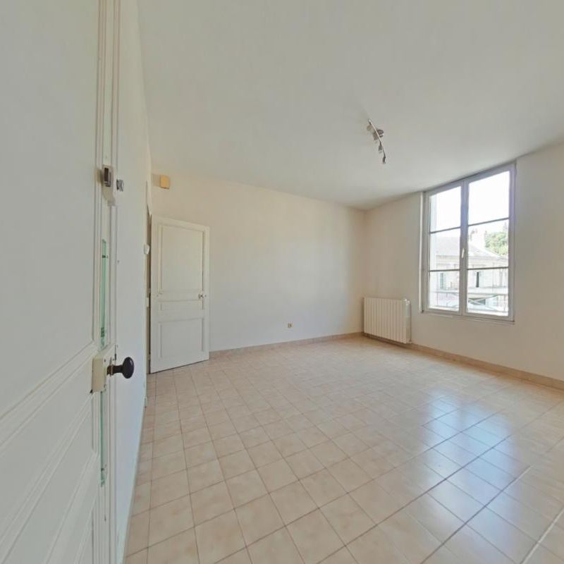 Location Appartement 2 pièces 50m² LANGEAIS 37130 - Photo 1