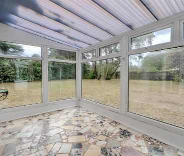 2 bedroom detached bungalow to rent - Photo 1