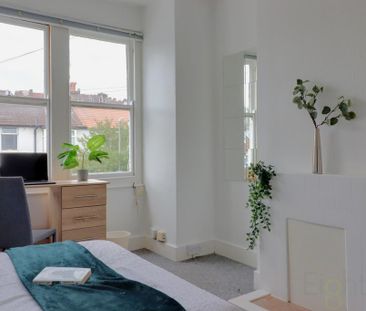 3 bedroom flat to rent - Photo 5