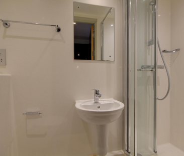 Studio to rent - Photo 6