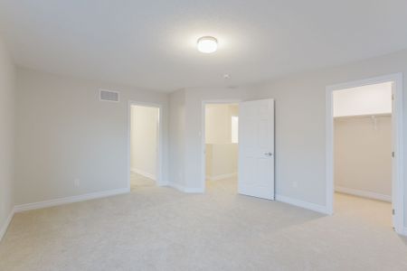 For Lease - 180 Ryan Reynolds Way, Orleans - Cumberland and Area, Ontario - Photo 2