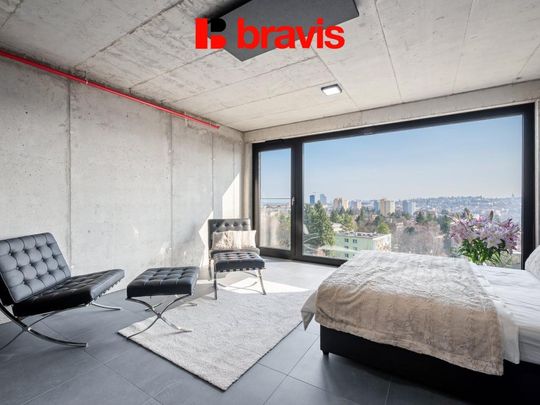Pronájem bytu 1+kk 28 m2 - Fotografie 1