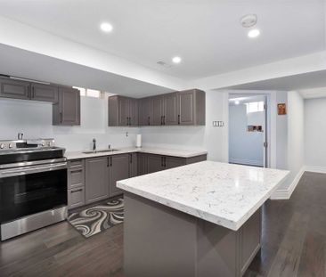 For Lease - 33 Retreat Boulevard, Vaughan, Ontario - Photo 3