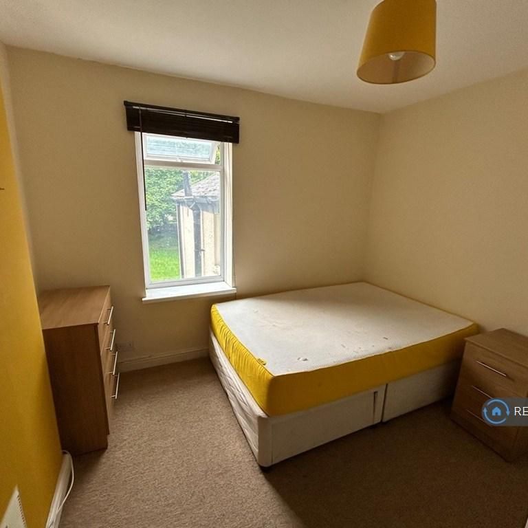 5 bedroom terraced house to rent - Photo 1