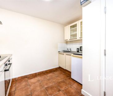 1 bedroom bungalow to rent - Photo 2