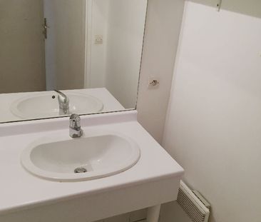 Location Appartement 1 pièce 30m² - Photo 4