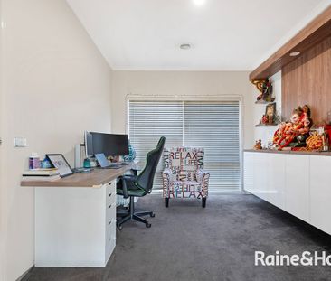 Stunning 4-bedroom house in the heart of Berwick! - Photo 4