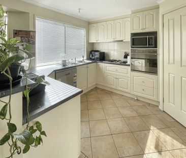 40 Bassett Drive, Strathfieldsaye - Photo 6