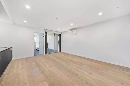 517/81 Cooyong Street, Reid ACT 2612 - Apartment For Rent | Domain - Photo 2