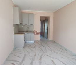 Studio/Γκαρσονιέρα για ενοικίαση - Πυλαία, - Φωτογραφία 2