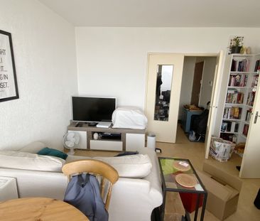 Location Appartement 2 pièces 45m² ANGERS 49000 - Photo 2