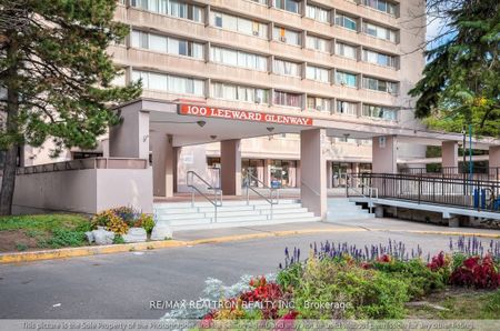 For Lease - 100 Leeward Glenway Unit# 206, Toronto, Ontario - Photo 4