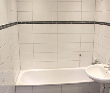 ***Sanierte 1,5 Raum Wohnung mit Einbauküche und Balkon*** - Photo 3