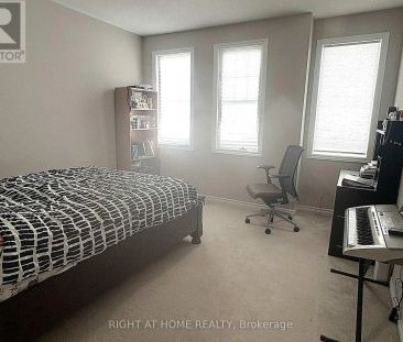 713 DEVARIO CRESCENT - Photo 5