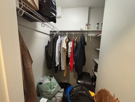 222 Maclaren - Photo 2