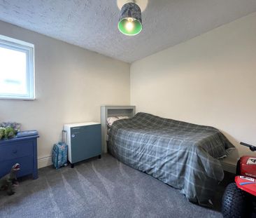 1 bedroom ground floor flat to rent - Photo 2