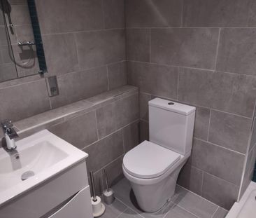 Studio to rent - Photo 6