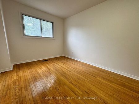 For Lease - 53 Hickorynut Drive Unit# Ground (Unit B), Toronto, Ontario - Photo 2