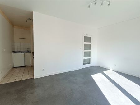 Appartement RUE ALBERT REVILLE - Photo 2