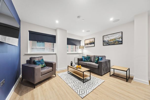 1 Bed Flat, Great George Street, LS2 - Photo 1