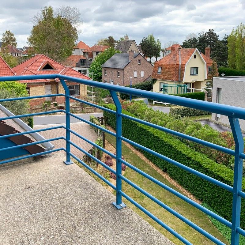 gemeubeld appartement met twee slaapkamers te huur - Photo 1