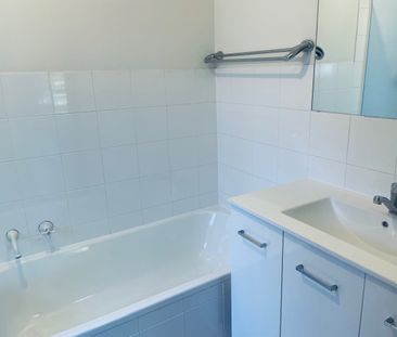 Excellent entertainer, huge private courtyard! - Photo 5