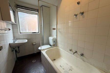 TWO BEDROOM UNIT - Photo 5