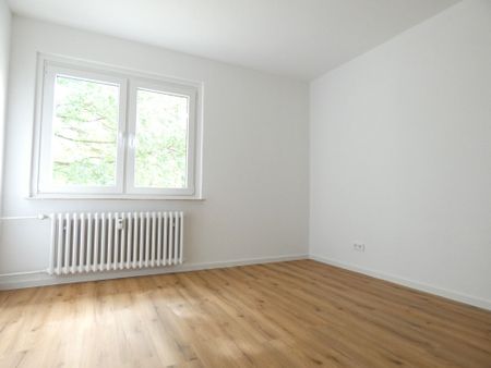 Dümpten: Alles neu! 2-Zimmer-Erdgeschoss-Whg. mit Dusche + Balkon! - Photo 2