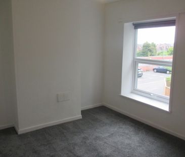 Albert Street, Hucknall, NOTTINGHAM - Photo 4