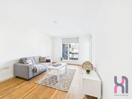 2 bedroom flat to rent - Photo 2