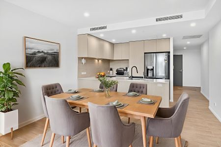 5317 Harbourview Drive, Hope Island QLD 4212 - House For Rent | Domain - Photo 2