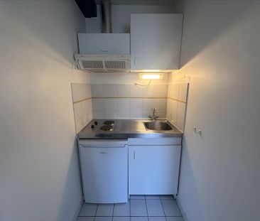 Location Appartement 1 pièce 24m² - Photo 1