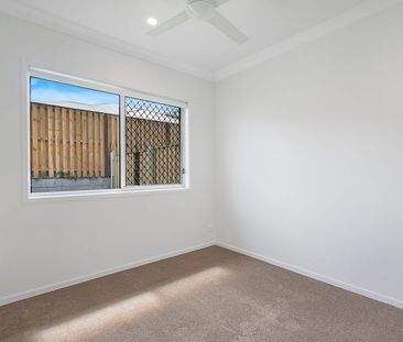 Brand New 3-Bedroom Duplex with Double Garage - Photo 4