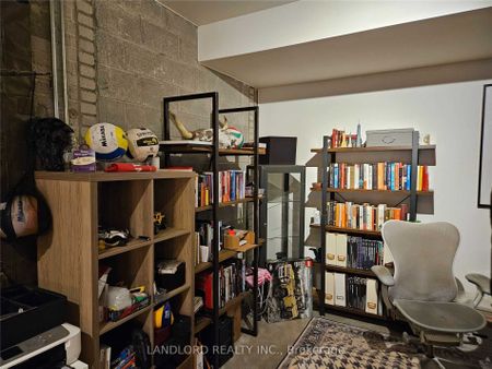 Broadview Lofts , #123 - Photo 3