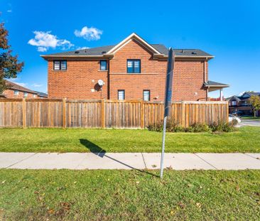 For Lease - 2 Queen Mary Drive, Brampton, Ontario - Photo 4