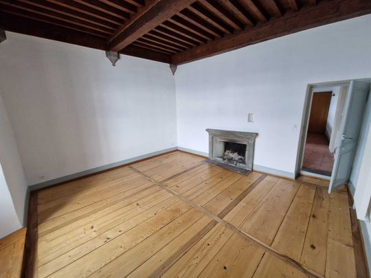 For rent - 4.5-room duplex in the Château de Gléroles - Photo 1