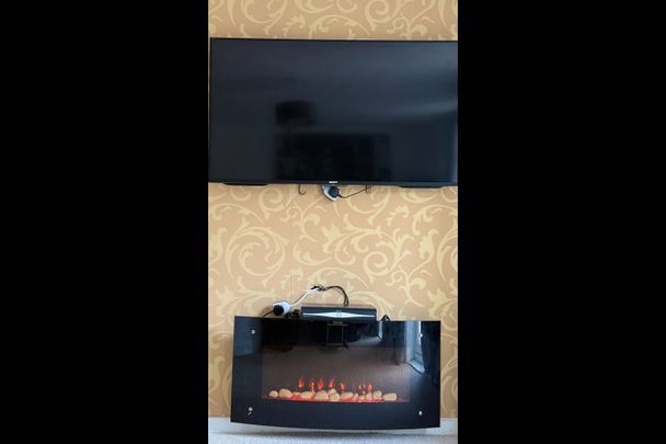 3 Bed Terraced House, Quarryfield Road, S9 - Photo 1