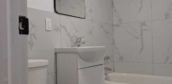 Rosemont, grand 3 1/2 rénové, chauffage inclus - Photo 2